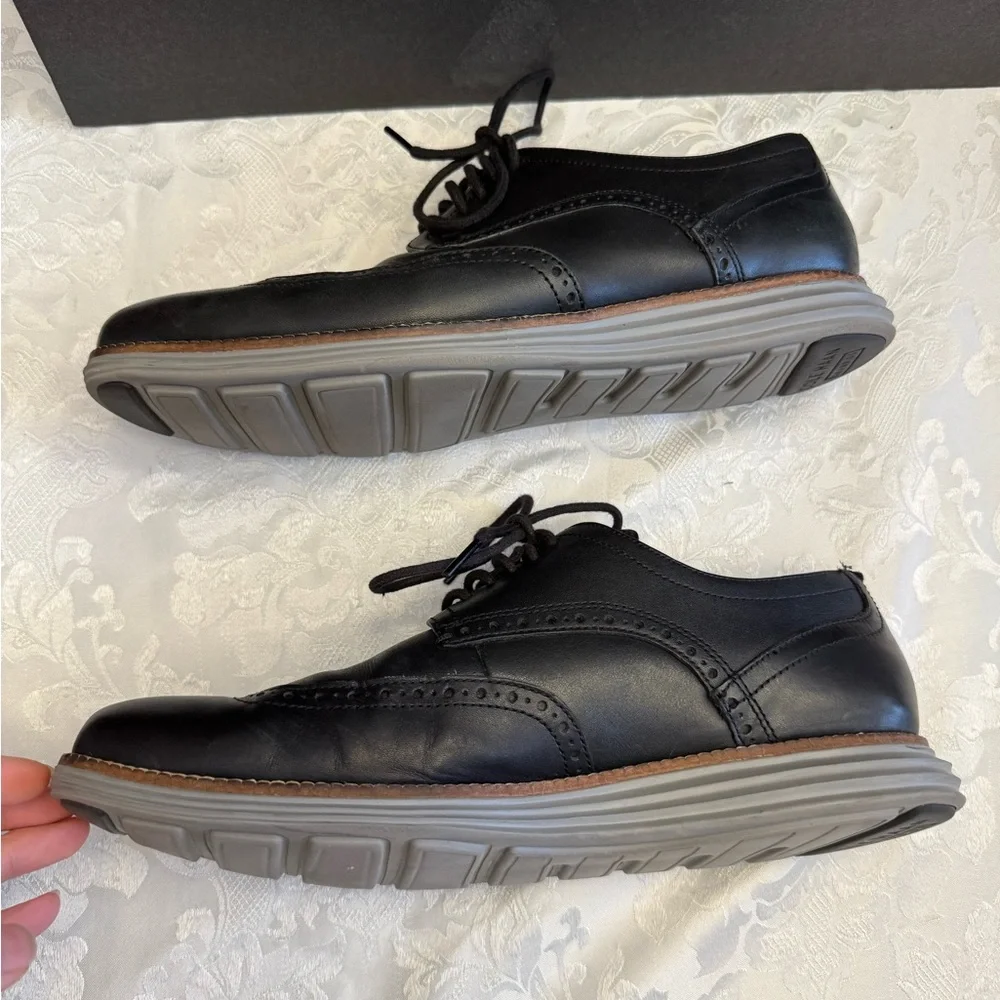 Cole‎ Haan Men’s 10.5M OriginalGrand Wingtip Oxford Comfort Shoe Black C26470